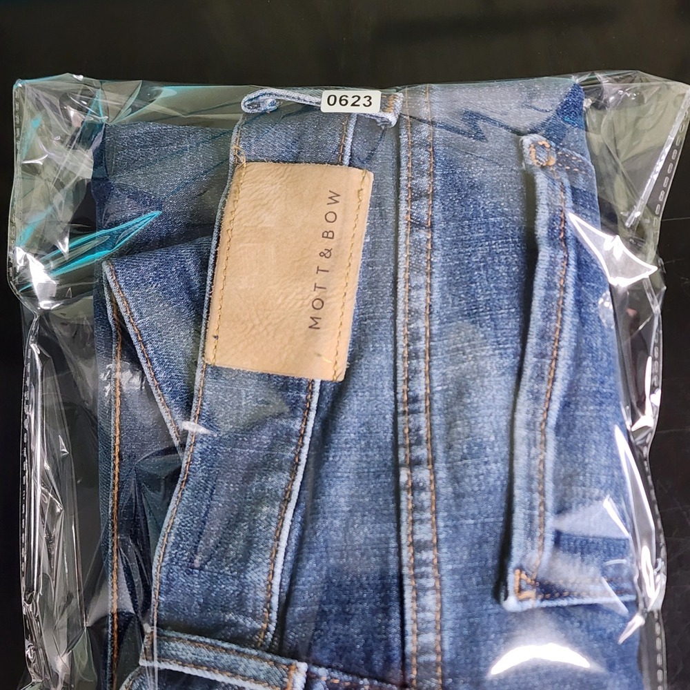 Mott & Bow Jeans Mens 31x30 Slim Fit Medium Wash Stretch Denim Excellent - Picture 14 of 14